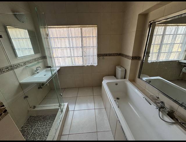 4 BEDROOM HOUSE FOR SALE IN DALVIEW